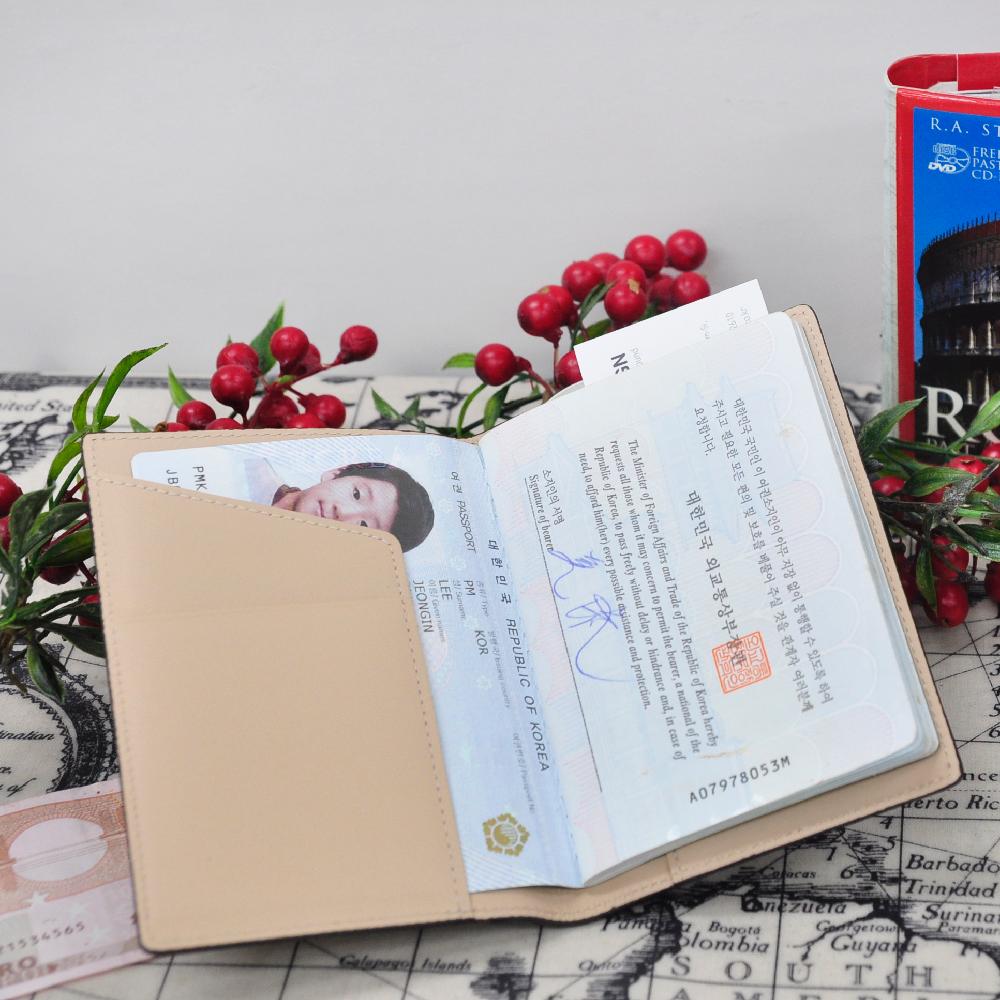 Korea Ottchil 白壽白福 Hangi Passport Wallets