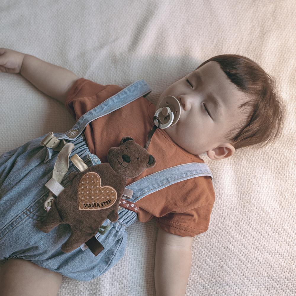 Portable mini sensory comfort "bear doll" - a regular opp packaged product( Bell sound)