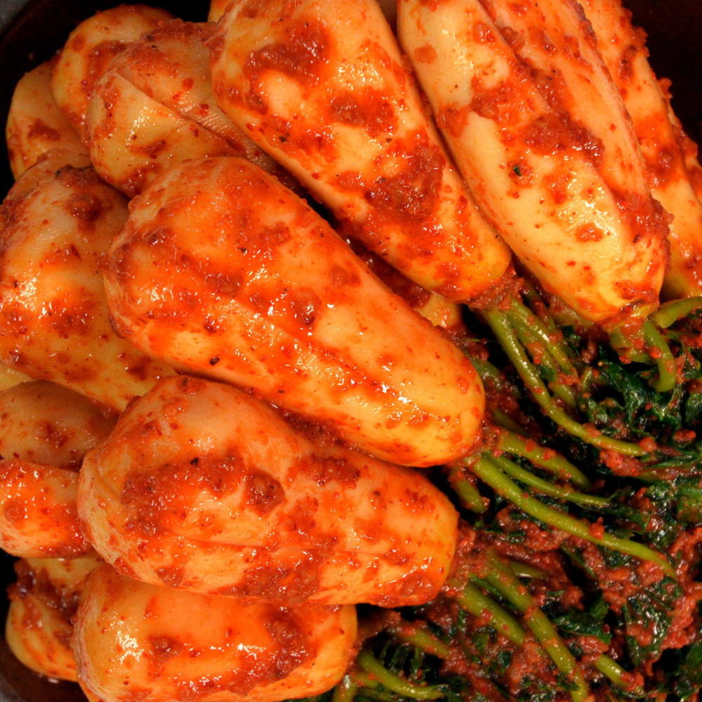 Jayeonrak Radish Kimchi